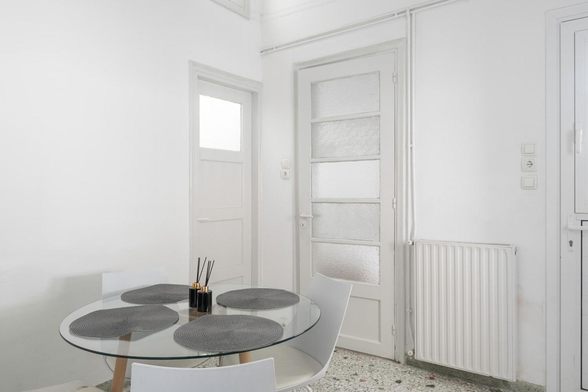 فيلا Detached House 1Km From Acropolis Filopappou أثينا المظهر الخارجي الصورة